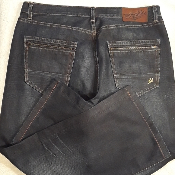 Ed Hardy Relaxed-Fit Jeans. Men's Size: W38x32L - Picture 2 of 8